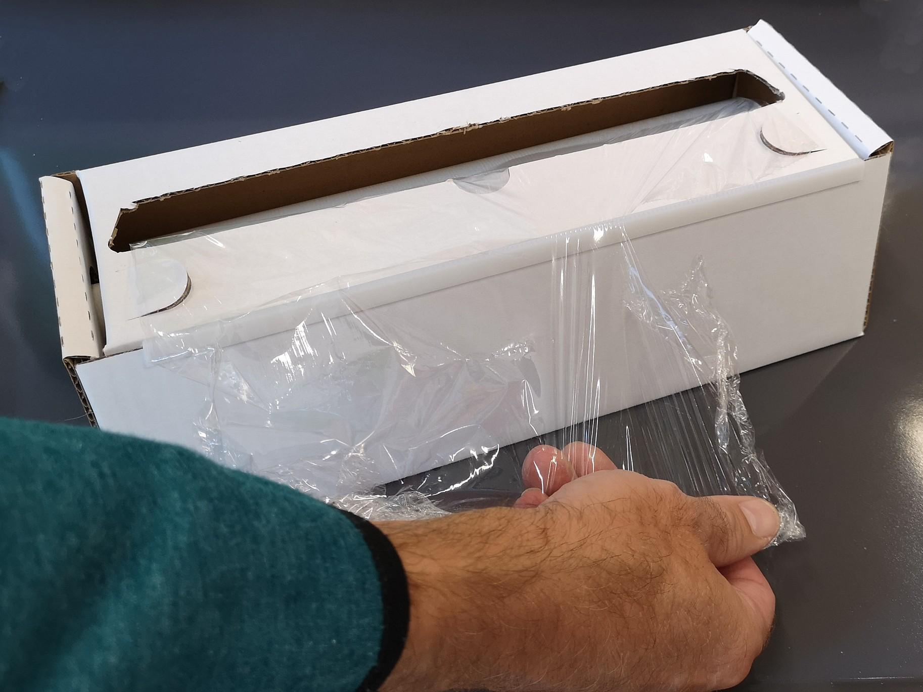 Fólia na potraviny v kartóne