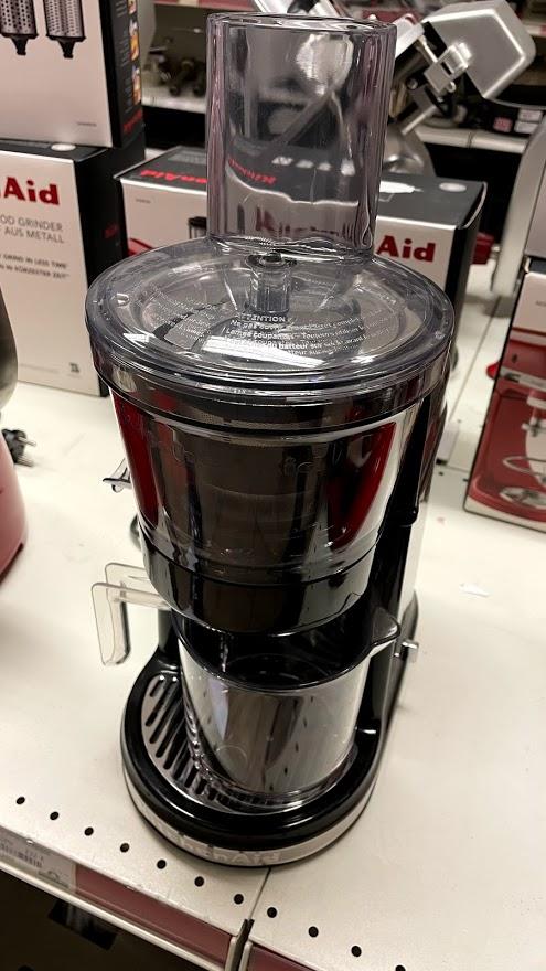 Nízkootáčkový odšťavovač Artisan 5KVJ0111 - vystavený kus*